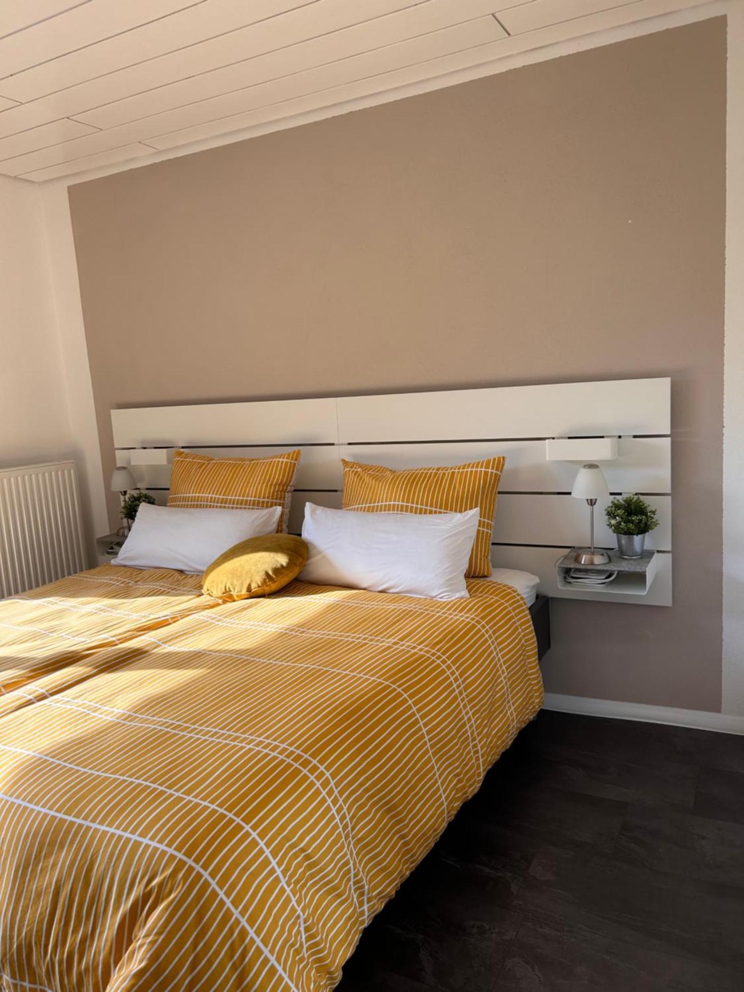 Haus Uebernachtenswert Cochem Mosel Екстериор снимка
