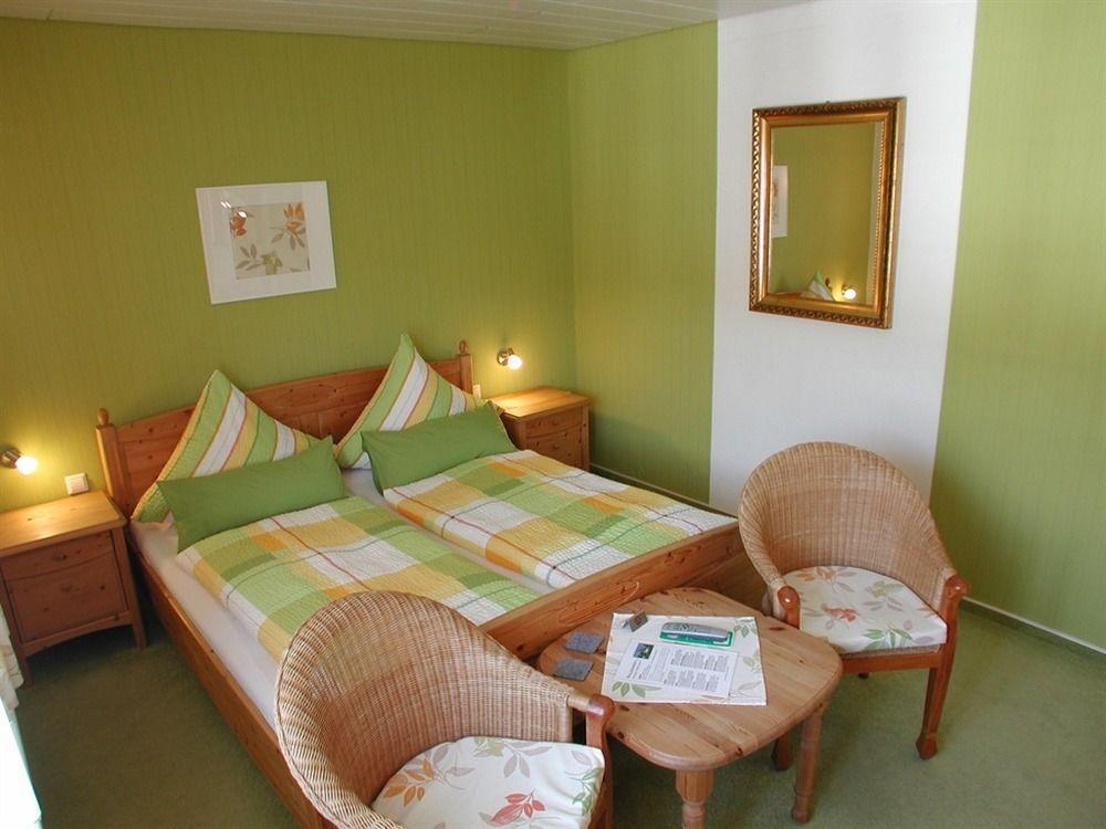 Haus Uebernachtenswert Cochem Mosel Екстериор снимка