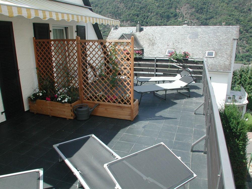 Haus Uebernachtenswert Cochem Mosel Екстериор снимка